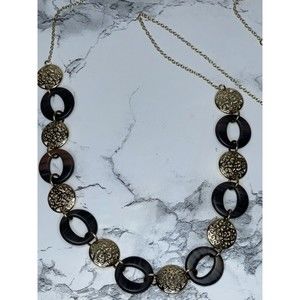 Avon Lavish Faux Woods Long Necklace 2015 Linked Brown Gold Tone Clasp Claw hobo